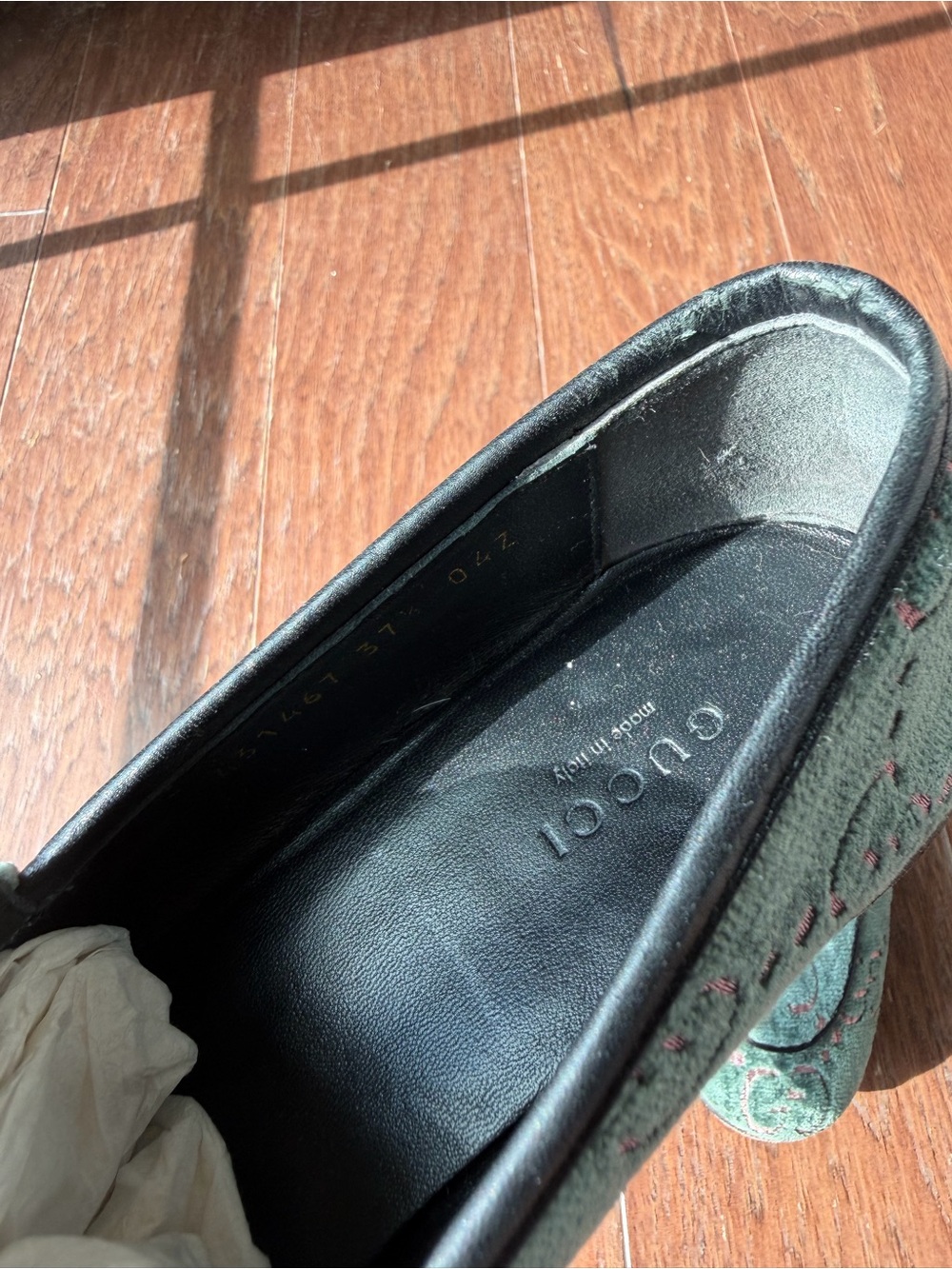 Gucci Jordaan Velvet Loafer, Women’s 37.5 - Picture 3 of 6